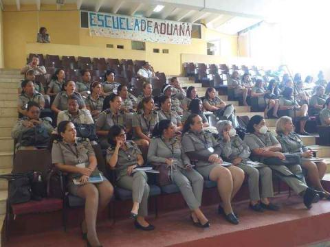 taller mujeres