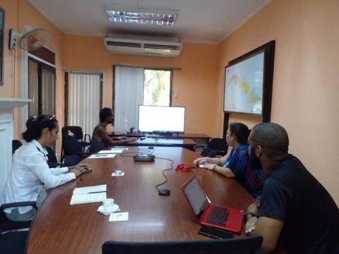 encuentro de trabajo con representantes de la Dirección Nacional de Información Turística.