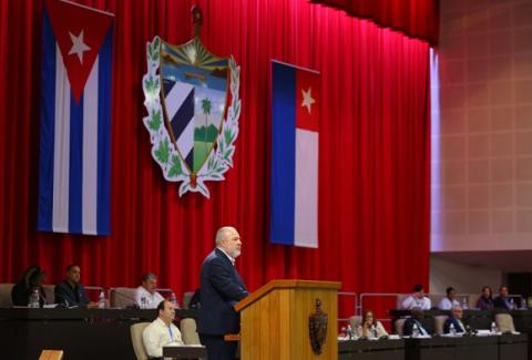 plan de medidas para dinamizar la economía Comercio, tributos y empleos