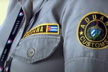 oficial aduana