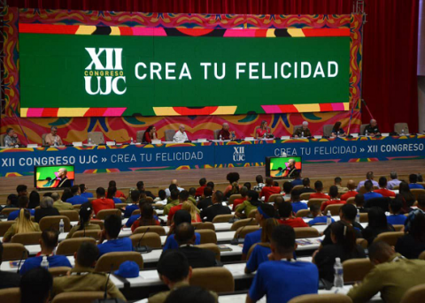 Inaugurado oficialmente el 12mo. Congreso de la Unión de Jóvenes Comunistas: La juventud cubana como protagonista Inaugurado oficialmente el 12mo. Congreso de la Unión de Jóvenes Comunistas: La juventud cubana como protagonista