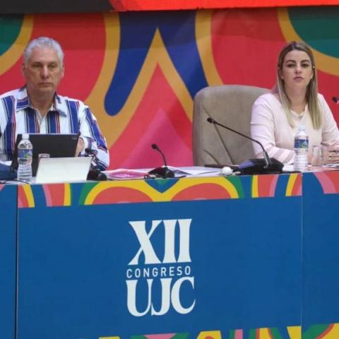Comenzó la sesión plenaria del 12 Congreso de la Unión de Jóvenes Comunistas