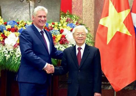 Expresamos nuestras más sentidas condolencias por el fallecimiento del querido compañero Nguyen Phu Trong Expresamos nuestras más sentidas condolencias por el fallecimiento del querido compañero Nguyen Phu Trong