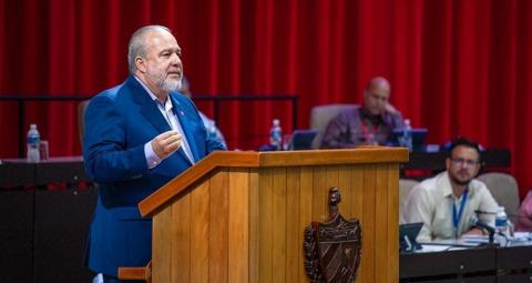 Primer ministro evalúa implementación de las medidas para corregir distorsiones y reimpulsar la economía Primer ministro evalúa implementación de las medidas para corregir distorsiones y reimpulsar la economía