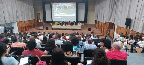 18vo Curso Internacional de Dengue y otros arbovirus emergentes: La lección primera es no subestimar 18vo Curso Internacional de Dengue y otros arbovirus emergentes: La lección primera es no subestimar