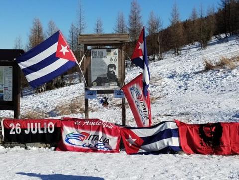 Asociación Nacional de Amistad Italia-Cuba rinde tributo a Fidel