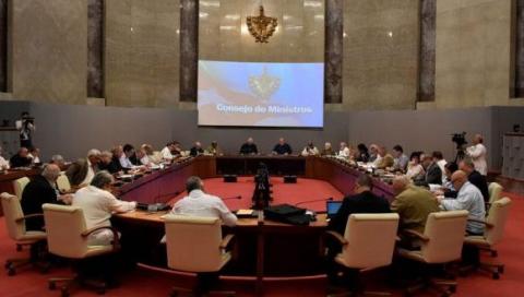 Consejo de Ministros aprueba Programa de Gobierno para corregir distorsiones y reimpulsar la economía en 2025 Consejo de Ministros aprueba Programa de Gobierno para corregir distorsiones y reimpulsar la economía en 2025
