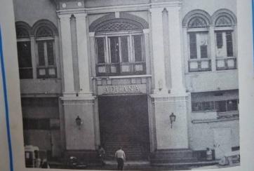 Aduana Neocolonial