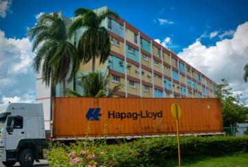 donativo a Holguin