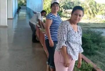 Trabajo voluntario en La Escuela de la Aduana