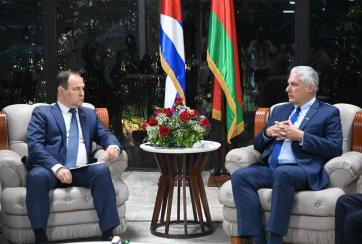 Presidente cubano recibe a primer ministro de Belarús