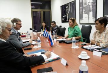 Cuba y Rusia realizan consultas intercancillerías