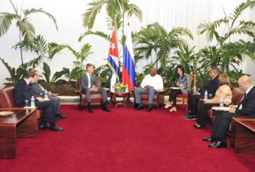 Vicepresidente cubano recibe al director del Servicio Federal de Alguaciles de Rusia