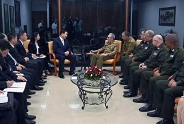 Recibe Raúl a Wang Xiaohong, consejero de Estado y ministro de Seguridad Pública de China