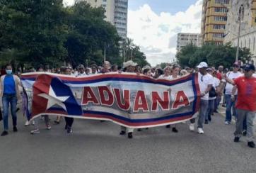 aduana marcha