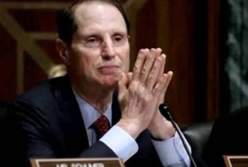 Senador demócrata presenta proyecto de ley para eliminar el bloqueo contra Cuba