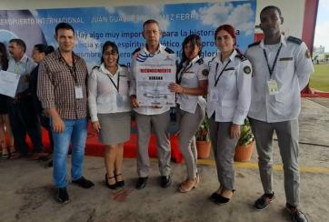 Reconocen en el marco de las actividades por el Día del Trabajador de la Aviación Civil en Cuba a la #AduanaMatanzas.