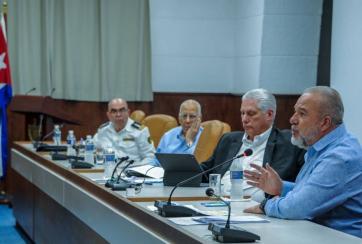 "Que la rica experiencia y las convicciones revolucionarias sigan defendiendo las fronteras de Cuba"