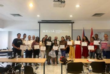 Clausuraron Nelson Cordovés Reyes Jefe de la Aduana General de República y William Pérez González Vicejefe Primero entrenamiento sobre la detección de armas